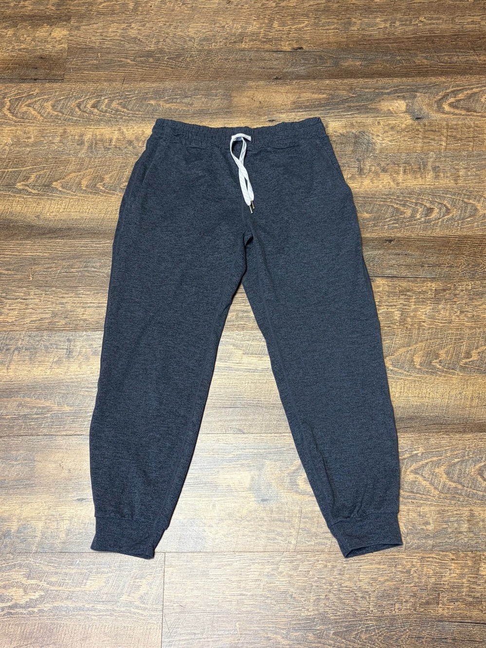 Vuori Performance Jogger Charcoal Heather Gray Womens XS Soft Comfy